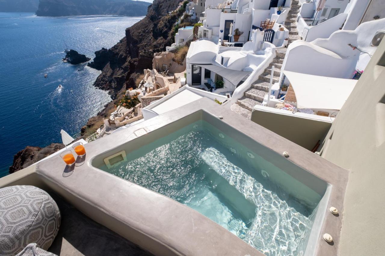 Santoroia Luxury Suites By Caldera Houses المظهر الخارجي الصورة