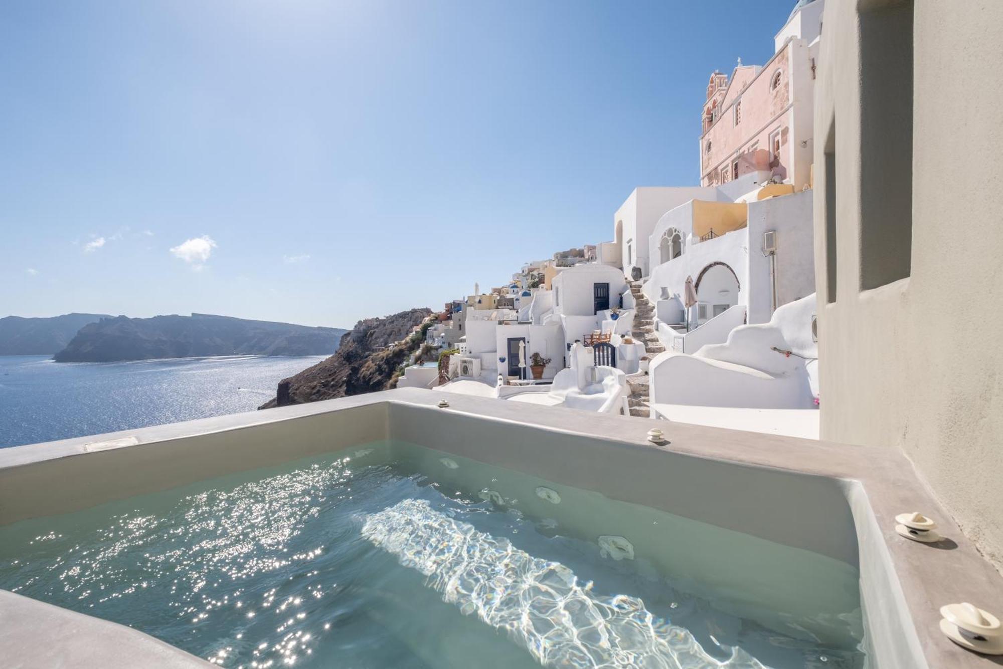 Santoroia Luxury Suites By Caldera Houses المظهر الخارجي الصورة